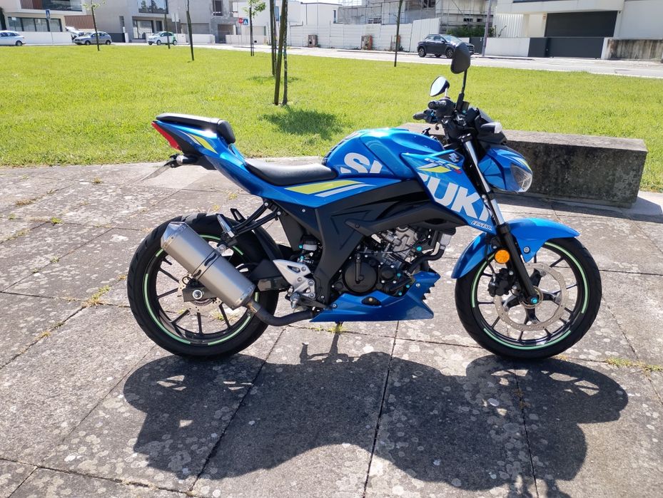 Naked Suzuki 125 como nova