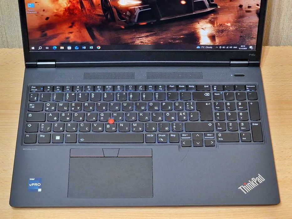 Ігровий Lenovo ThinkPad P16v Core i7-13800H NVIDIA RTX A1000 6Gb GDDR6