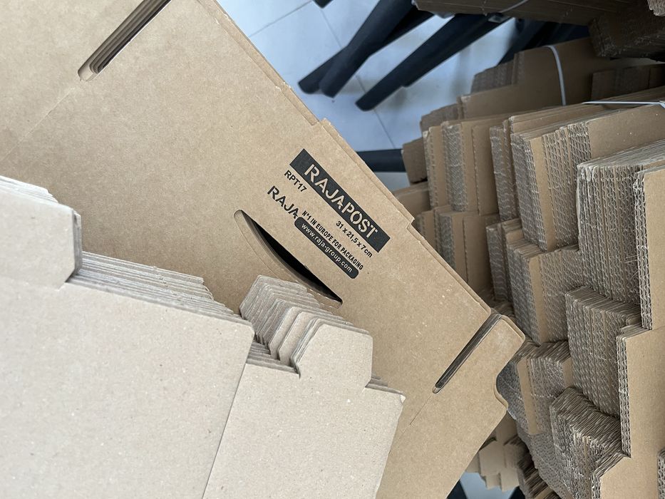 CAIXAS DE CARTÃO para envios express