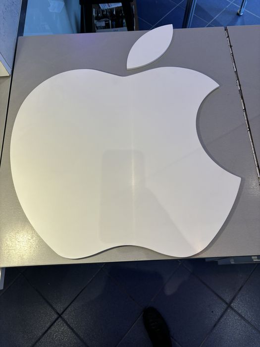 Logo apple reklama iphone oryginalne