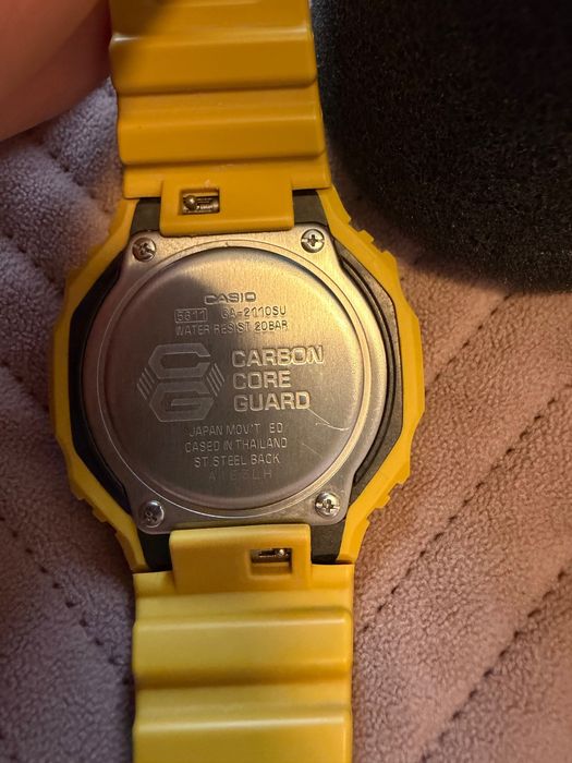 Casio G-SHOCK GA2110-SU