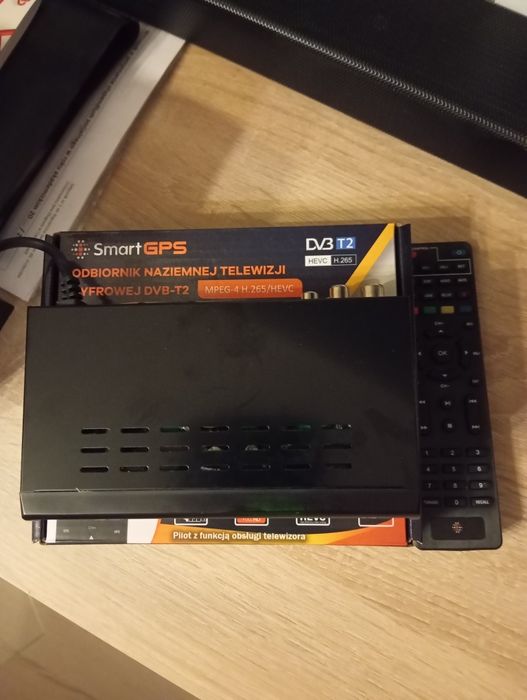 Dekoder Dvbt2 Smart Gps prawie nowy . Okazja!