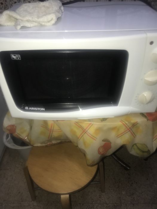 Micoondad ariston