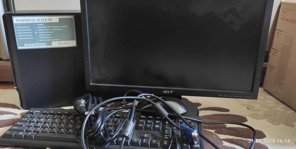 Системный блок Acer eMachines EL1352