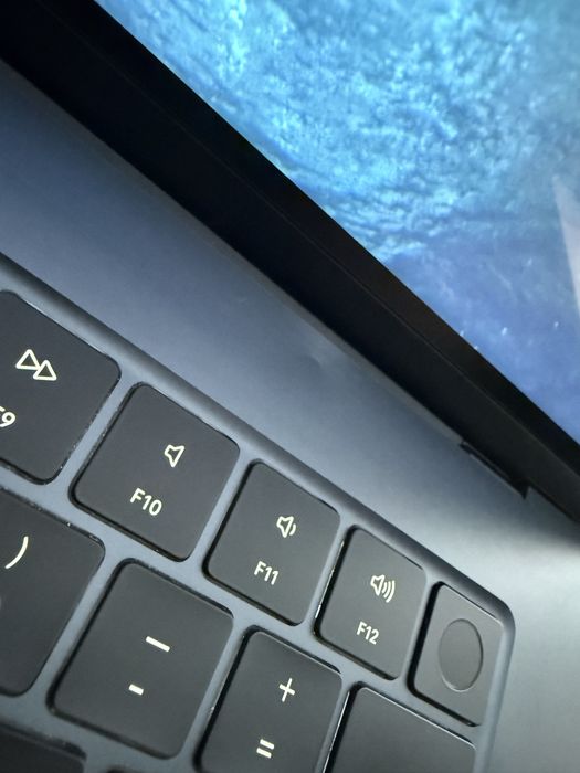 MacBook M3 Air 15,3 дюйма 8/256