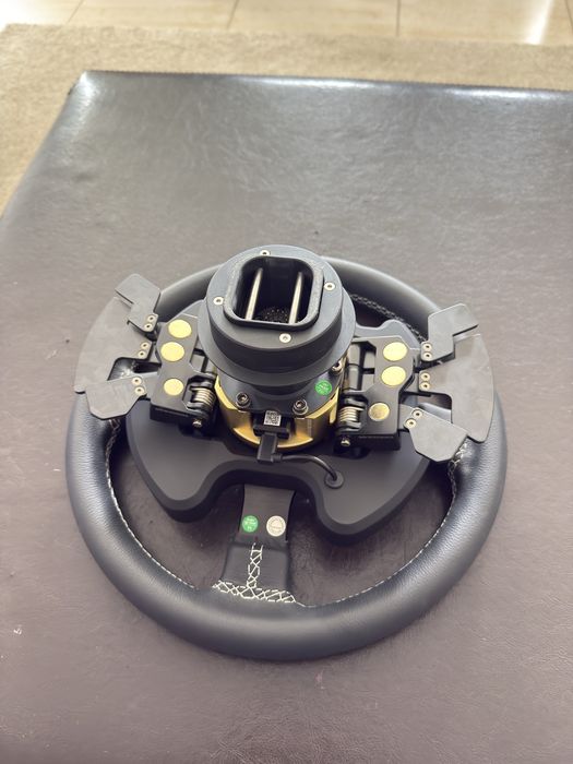 Volante Fanatec Podium simracing