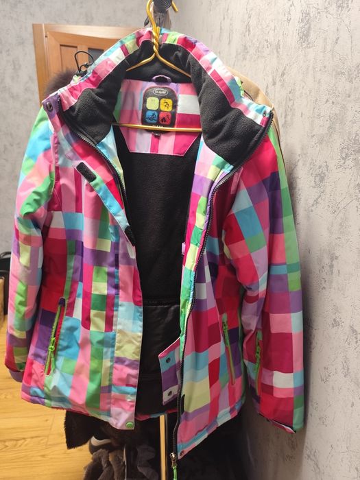 Куртка весняна термо гірськолижна розмір L