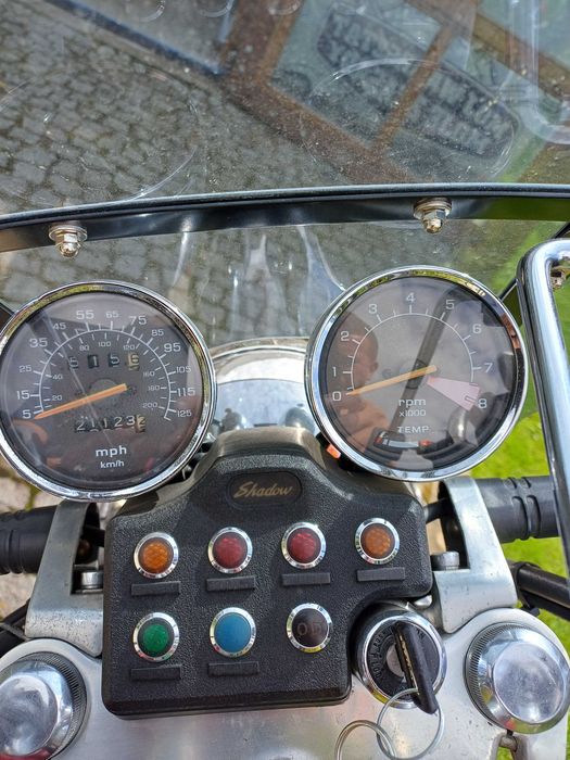 Honda VT 700 CMAGNA