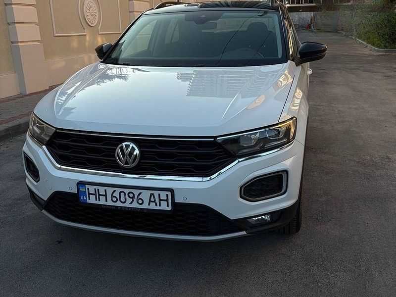 Твоє авто! Кросовер Фольксваген Т-Рок / VW T-Roc, оренда авто під викуп, оренда авто з викупом, машина в оренду
