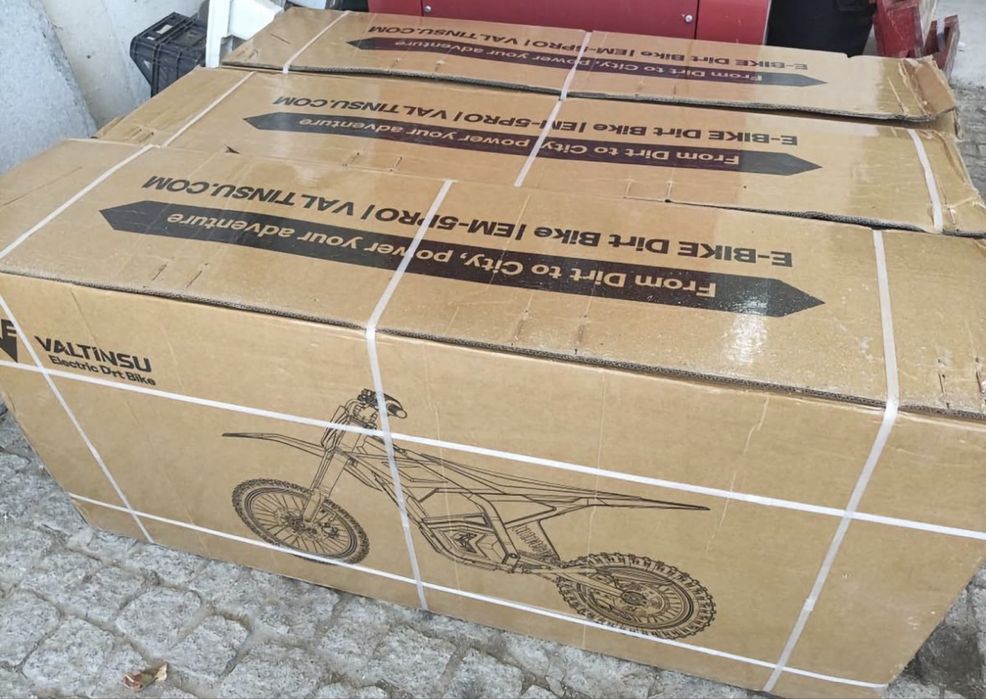 Mota elétrica E-Bike 95 km de autonomia e 8,2 cv