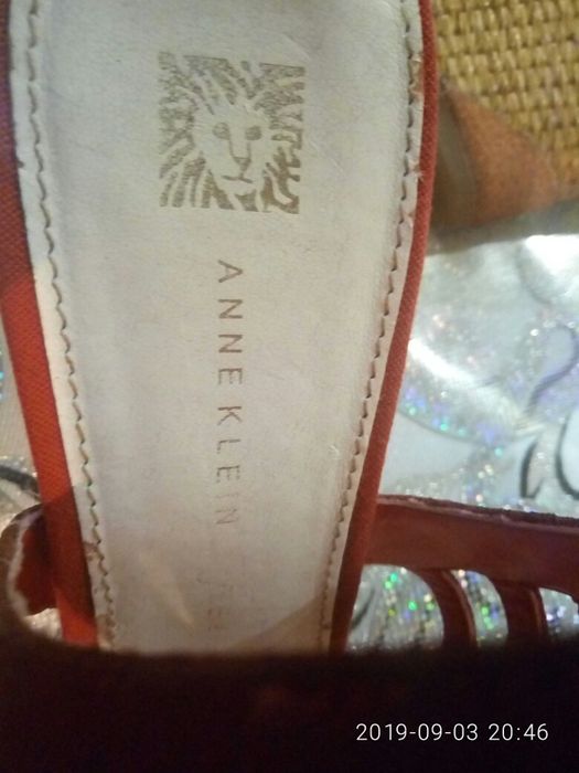 Босоножки Anne Klein 40р