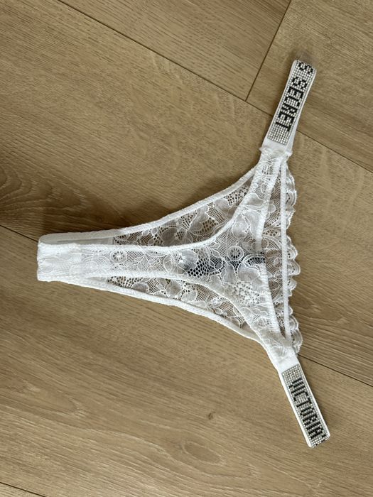NOWE stringi Victoria’s Secret rozmiar XL