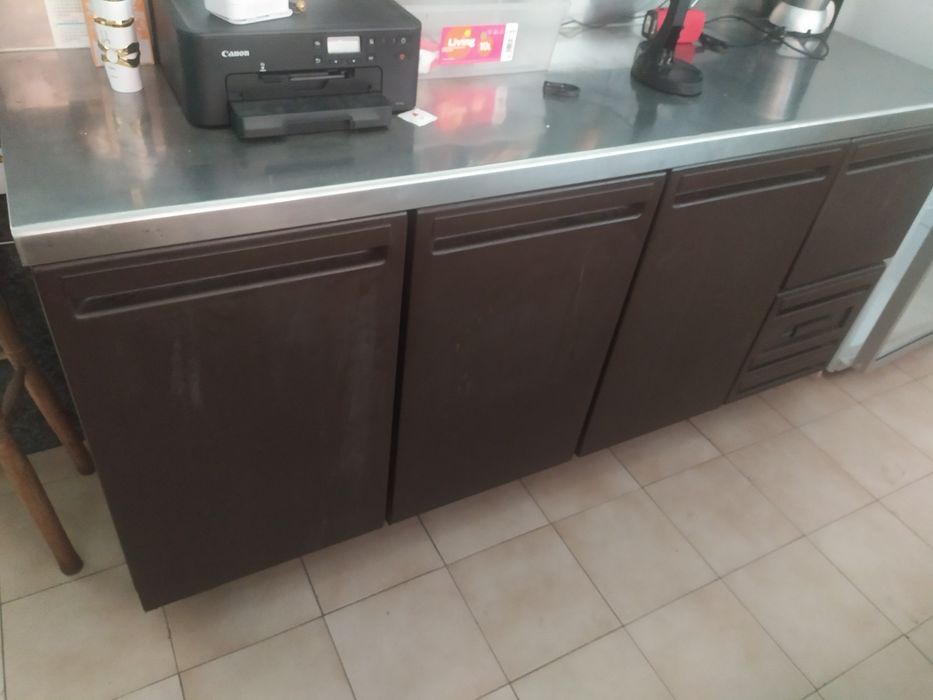 Bancada frigorífica / balcão com 3 portas e  1 gaveta