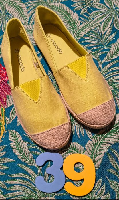 Tenisówki espadryle Moodo roz. 39