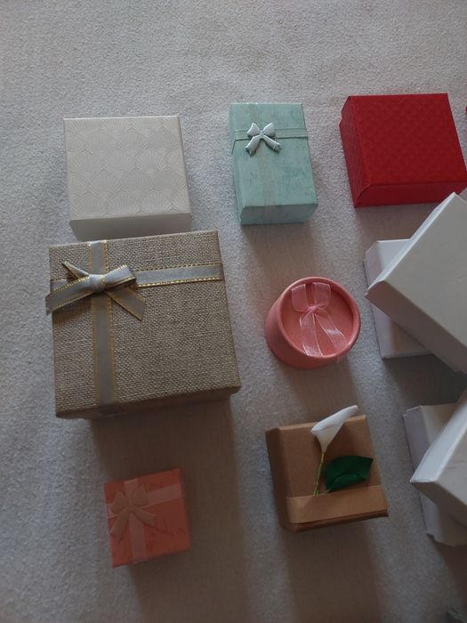 Lote 24 caixas p/ Jóias