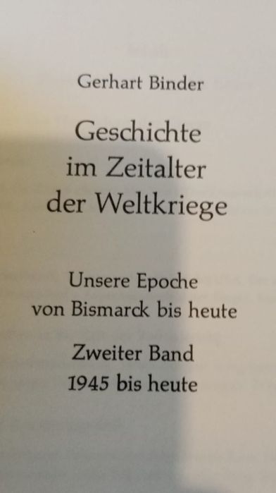 Vendo livros antigos de história alemã - Guerras mundiais