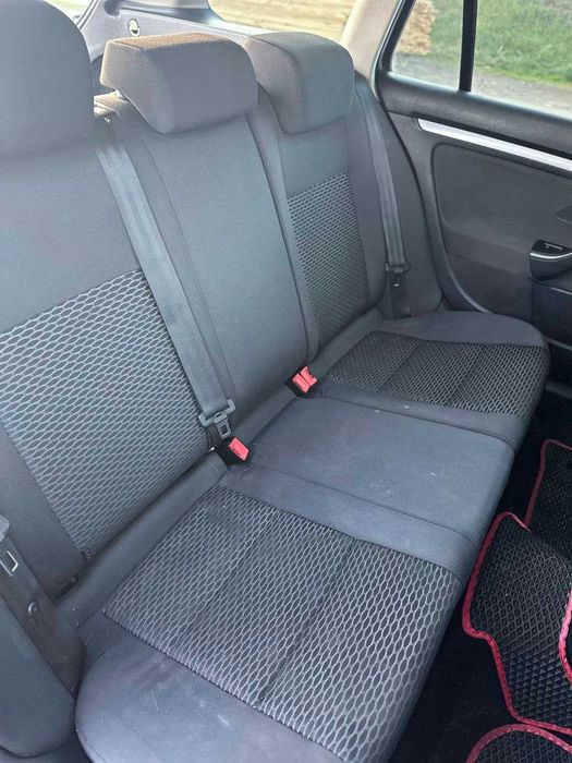 Продам Volkswagen Golf VI Variant 2010 года