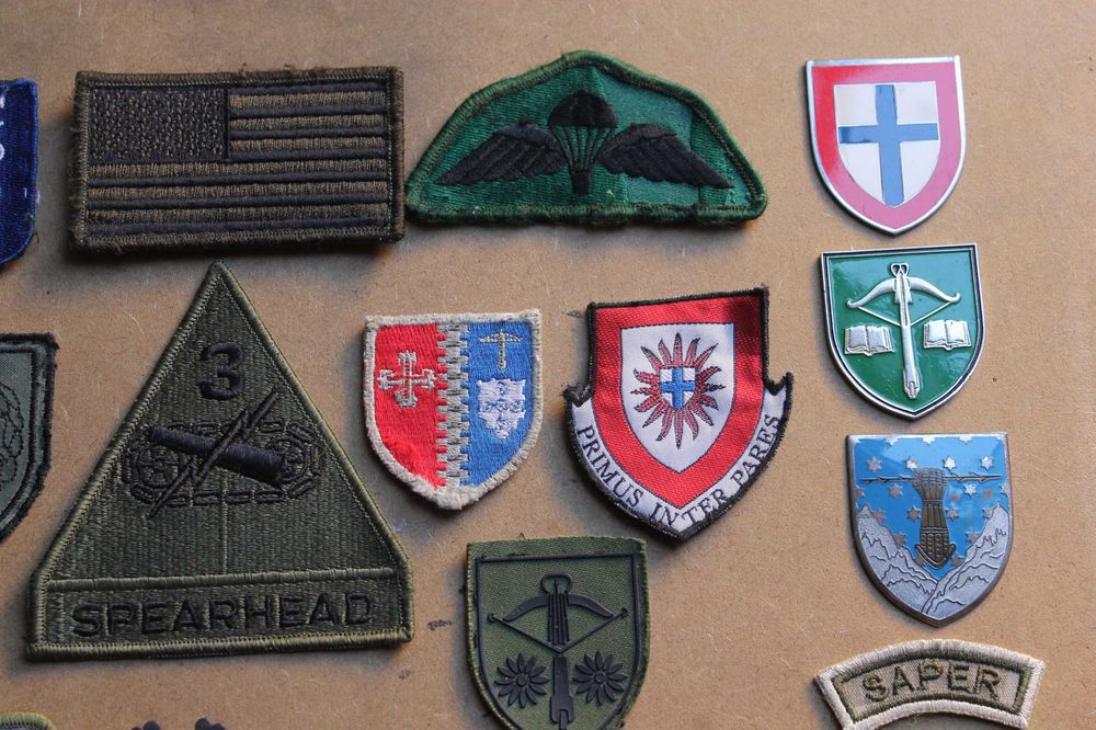 Patches variados