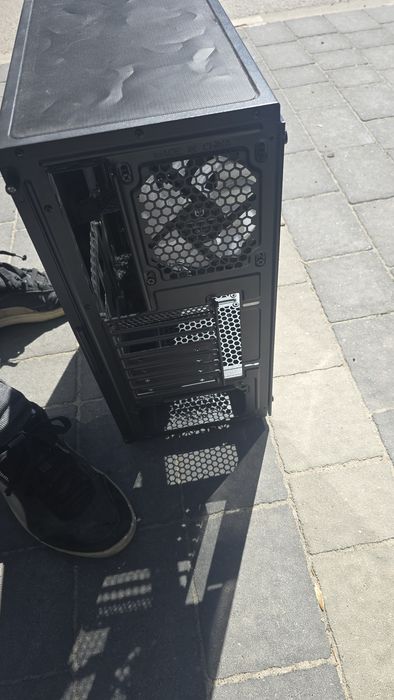 Obudowa Endorfy Signum 300 ARGB Używana