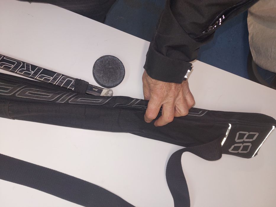 Torba /pokrowiec na 1_3 kije hokejowe.