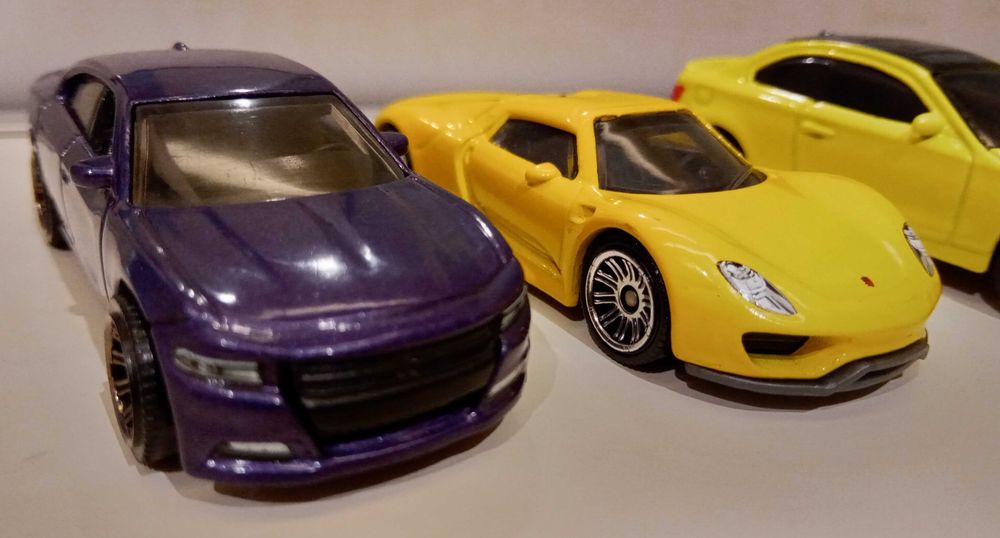 Hot Wheels e outros - 14 carros - Lote completo ou isolados