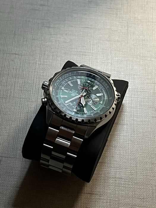 Casio Edifice EF-527D-3AV (Verde)