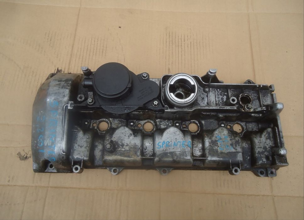 Крышка клапанная 2.2 cdi OM 611 Mercedes Vito 638, E 210, A6110160605
