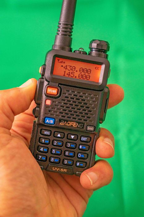 Baofeng walkie-talkie UV5R 8 watts! Novo na caixa