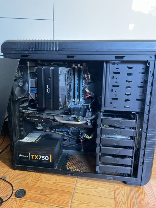 Torre gaming intel