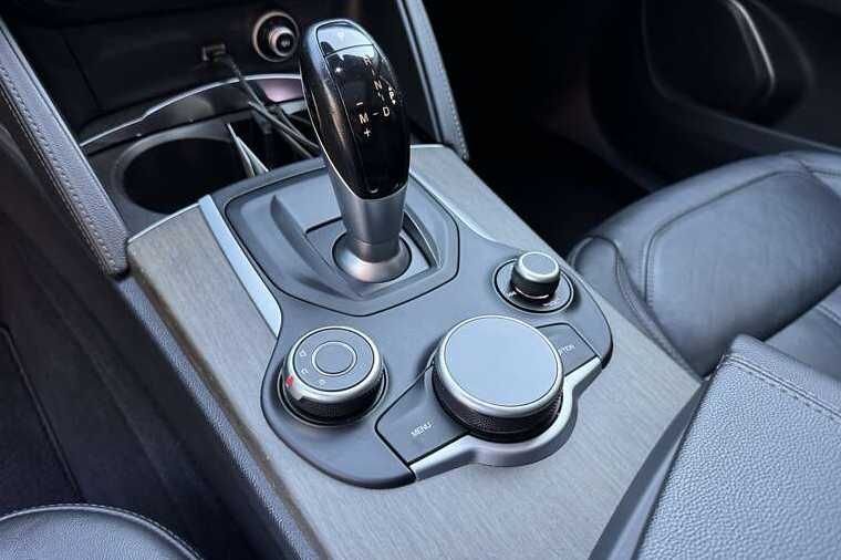 Alfa Romeo Stelvio 2017 2.0i