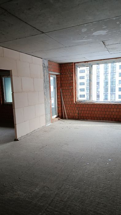 Простора 2 кімнатна квартира у Гостомелі поблизу Варшавське шосе