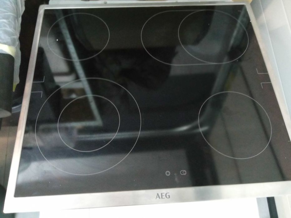 płyta indukcyjna niewiele używana + piekarnik AEG