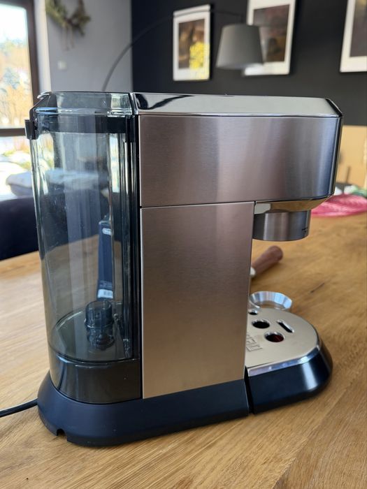 Ekspres DeLonghi Dedica EC 685 + akcesoria | Gwarancja do 2027