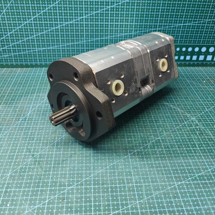 Pompa hydrauliczna podwójna Bosch Rexroth lewa nowa oryginał  0510901040