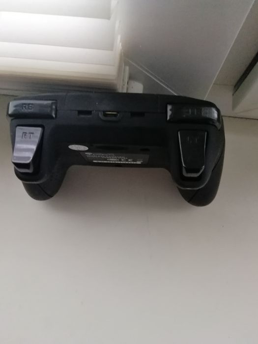 Yostik do gier z połączeniem bluetooth