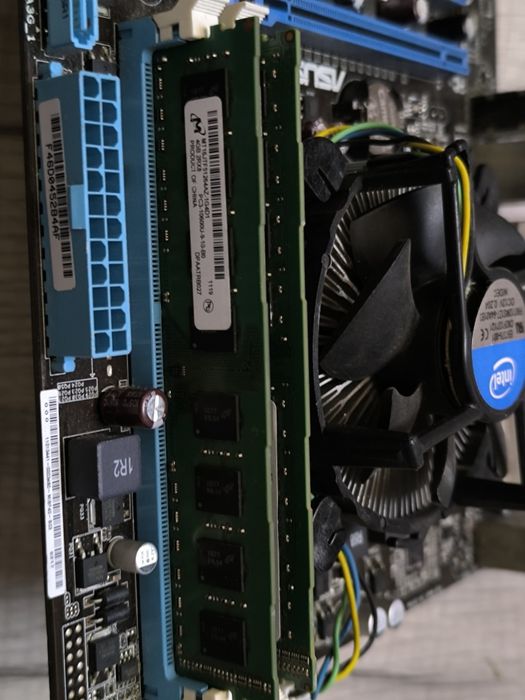 Процесор, материнська плата, SSD, оперативна пам'ять.