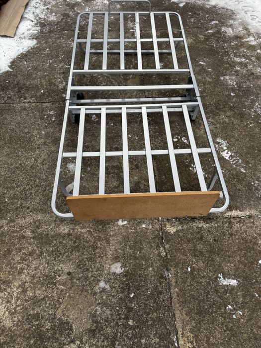Розкладне ліжко  з матрасом