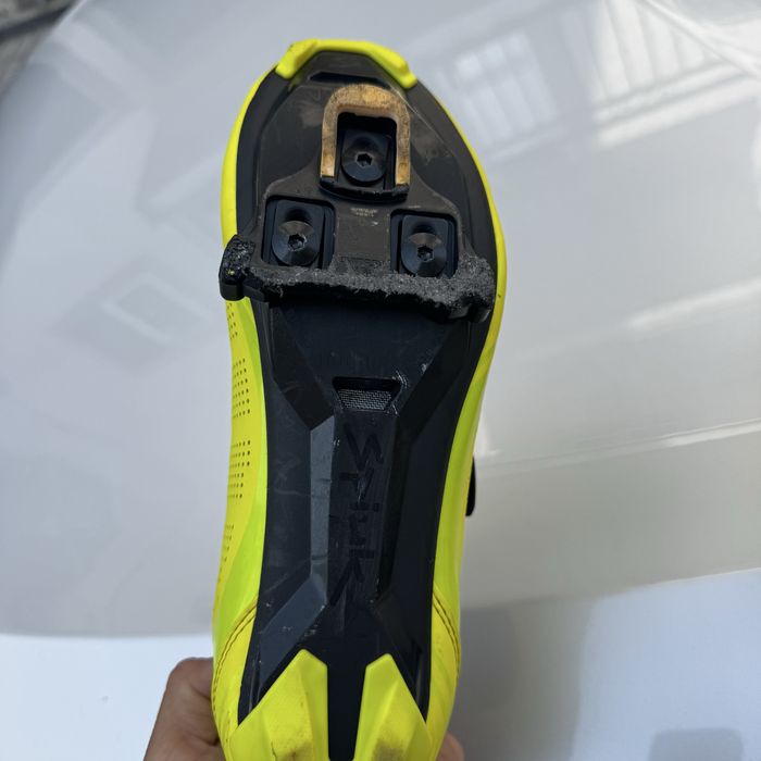 Vendo sapatilhas de ciclismo