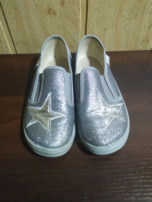 Взуття кросівки макасіни 31 32 35 розмір