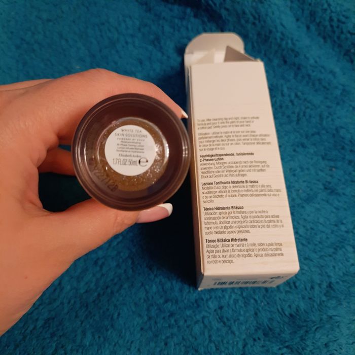 Мицелярная вода Elizabeth Arden WHITE TEA SKIN SOLUTIONS