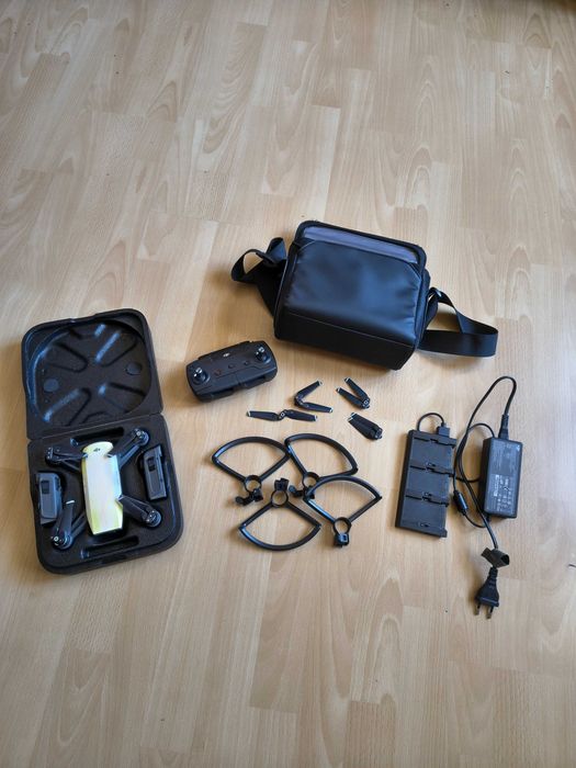 Dron Dji Spark combo używany.