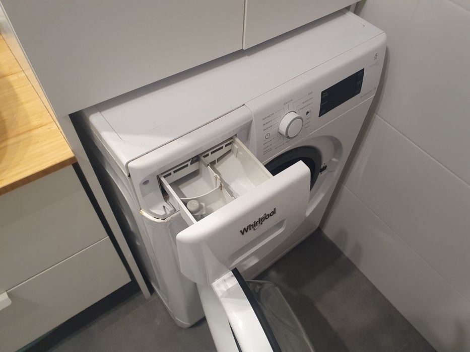 Pralka Whirlpool senseInverter 6