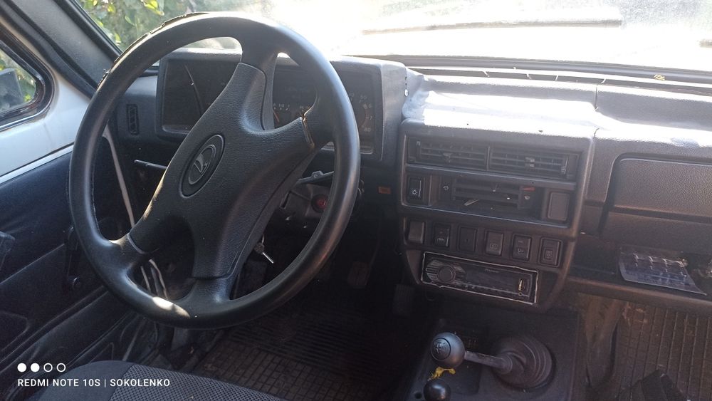 Продаж ВАЗ - 2121