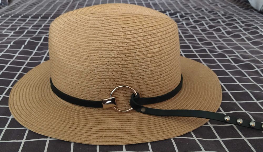 капелюх жіночий, літній. Бренд MISINO.