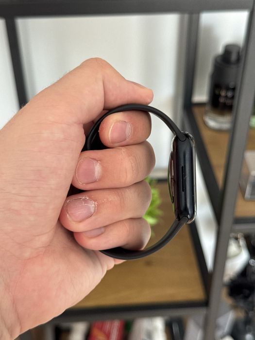 Apple Watch 7 czarny północ 45mm