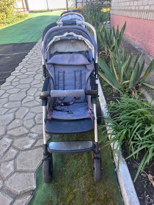 Каляска прогулочная