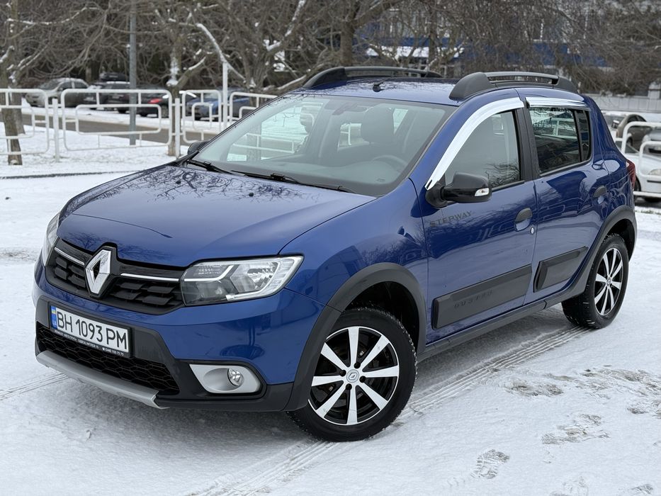 Продам Renault Sandero StepWay 2021 автомат