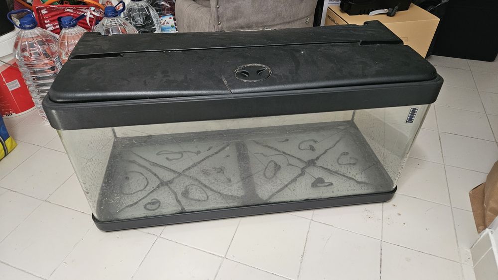 Aquário 90X30X40