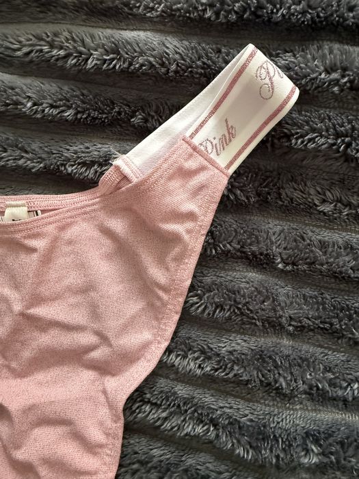 Клмплект нижнего белья victorias secret