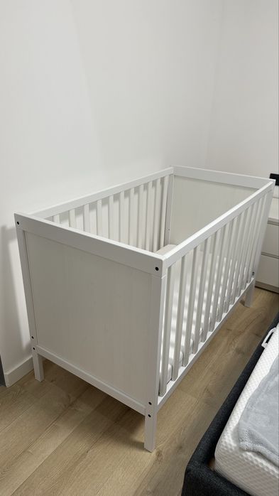 Дитяче ліжечко IKEA SUNDVIK 60×120 см — біле